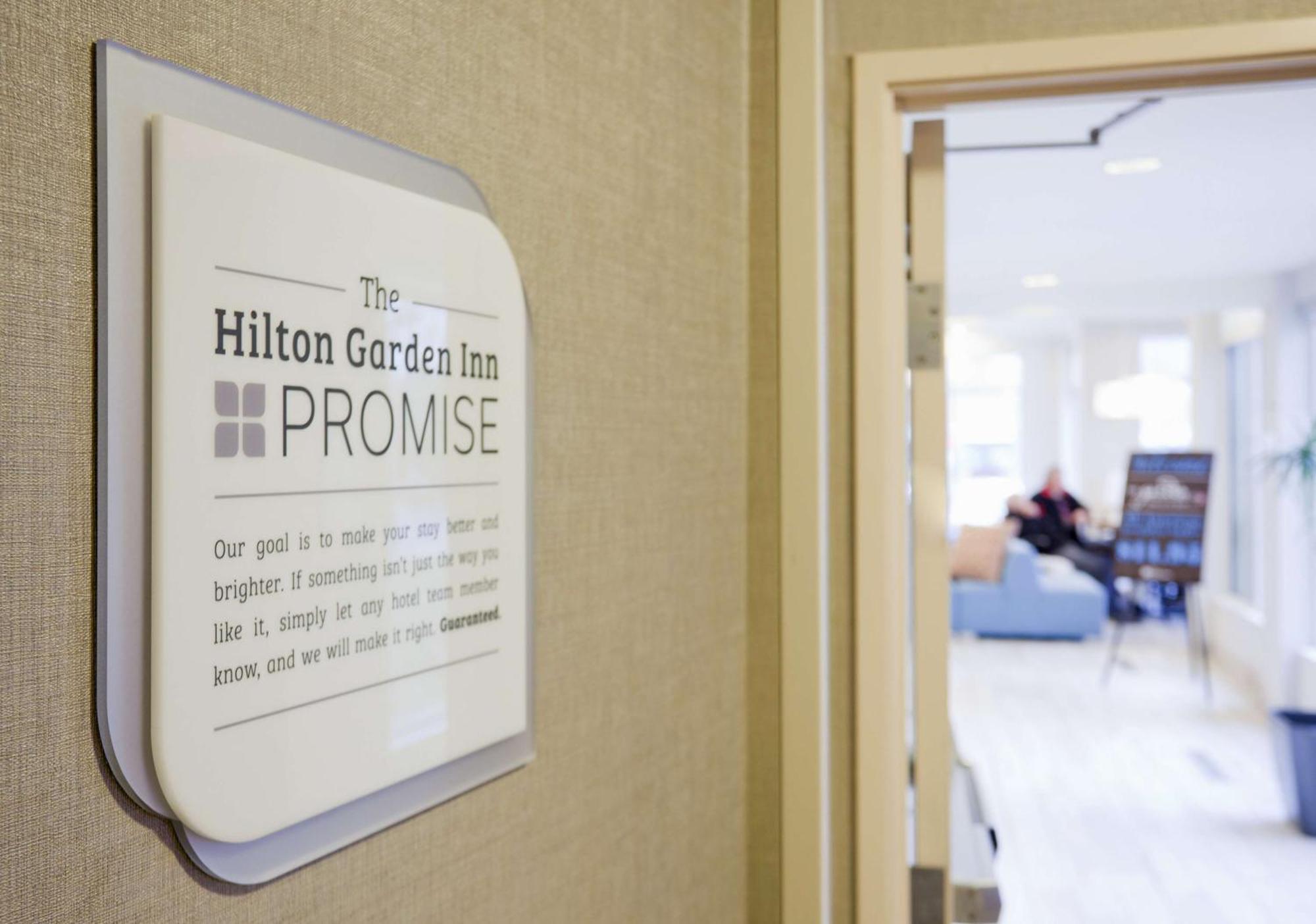 Hilton Garden Inn Minneapolis Иган Экстерьер фото