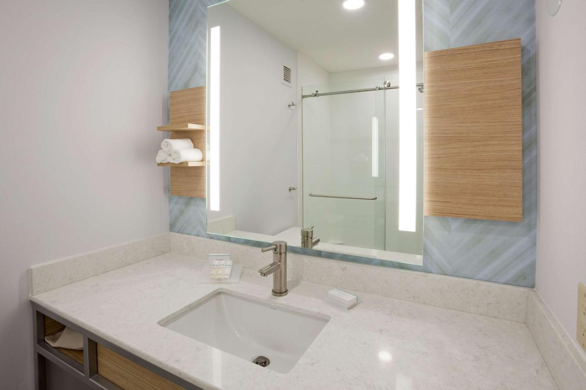 Hilton Garden Inn Minneapolis Иган Экстерьер фото