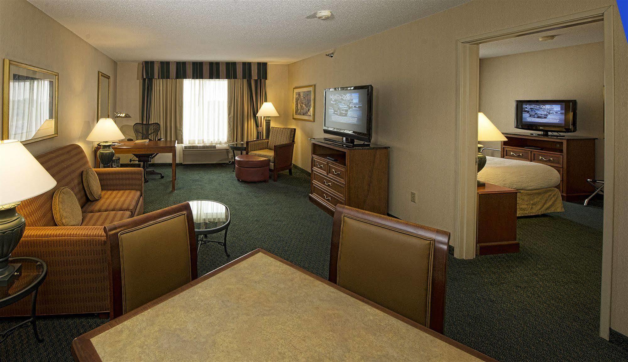 Hilton Garden Inn Minneapolis Иган Экстерьер фото