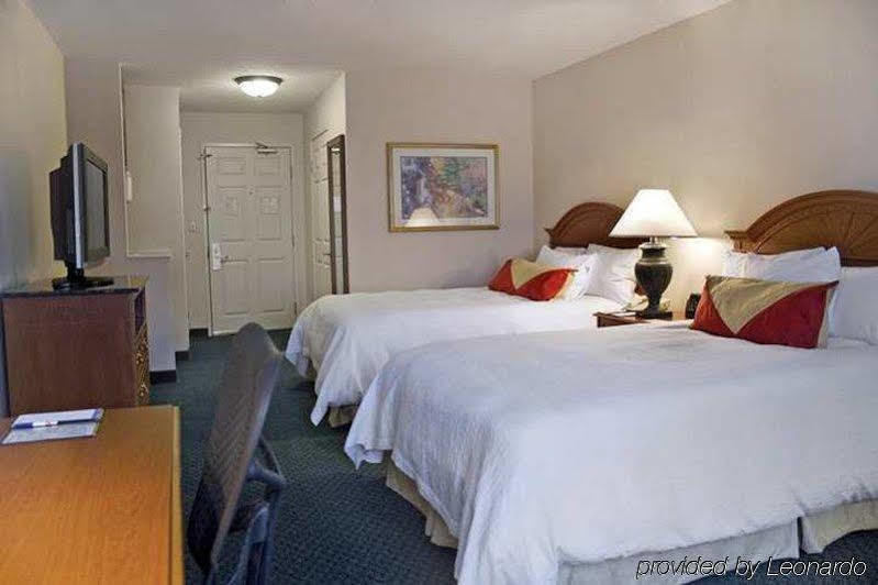 Hilton Garden Inn Minneapolis Иган Экстерьер фото